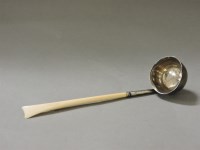Lot 133 - A George III silver toddy ladle