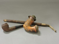 Lot 152 - A Continental pipe