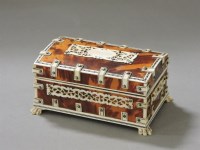 Lot 187 - A late Victorian tortoiseshell box