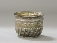 Lot 190 - A Victorian silver bowl