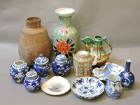 Lot 116 - Various Chinese ceramics