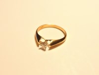 Lot 233 - An 18ct gold single stone diamond ring