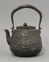 Lot 280 - A cast iron Tetsubin