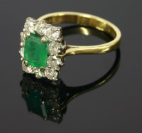 Lot 581 - An 18ct gold