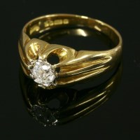 Lot 545 - A gentlemen's 18ct gold single stone diamond ring