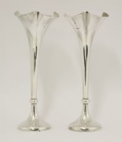 Lot 135 - A matched pair of Edwardian silver vases