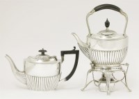 Lot 136 - An Edwardian silver kettle on stand