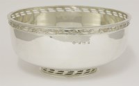 Lot 107 - A modern silver bowl