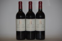 Lot 425 - Château Latour