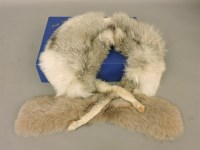 Lot 1592 - A fox fur collar