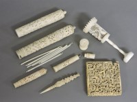 Lot 1086 - Five Chinese ivory bodkin cases