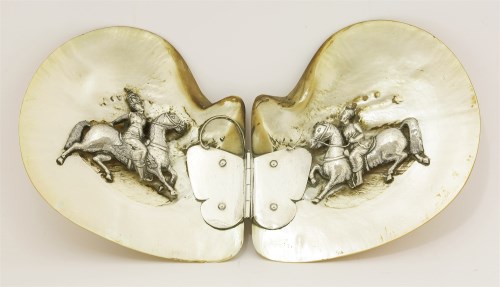Lot 20 - An unusual ornamental silver-mounted shell