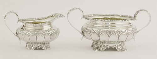 Lot 142 - A George IV silver cream jug and two-handled sugar bowl