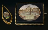 Lot 332 - A Victorian micromosaic gold brooch