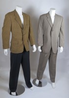 Lot 224 - A gentlemen's Corneliani wool and cashmere checked sports jacket