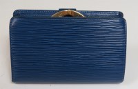 Lot 423 - A Louis Vuitton Epi leather kingfisher blue purse