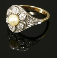 Lot 464 - A Belle Époque pearl and diamond cluster ring