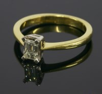 Lot 651 - An 18ct gold single stone diamond ring