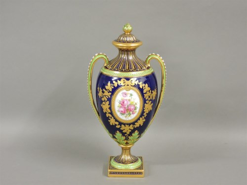 Lot 1240 - A Copeland Spode porcelain two handled urn vase with cover