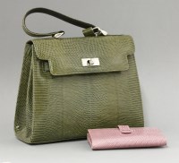 Lot 409 - A Pickett of London olive green lizard skin handbag