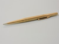 Lot 45 - A 'Lifelong' gold propelling pencil
