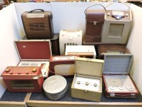 Lot 215 - Thirteen old radio sets