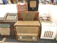 Lot 284 - Ten old radios