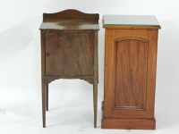 Lot 471 - Two mahogany bedside cabinets