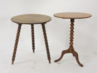 Lot 530 - A late Victorian oak gypsy table