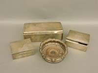 Lot 433 - Two silver cigarette boxes