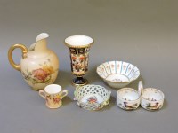 Lot 53 - Six small ceramic items