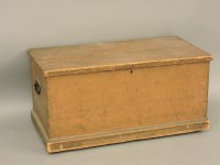 Lot 489 - A Victorian pine trunk