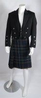 Lot 350 - A gentlemen's Raymond of Doune highland dress outfit