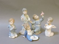 Lot 216 - Four Nao figures