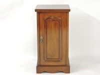 Lot 471 - A late Victorian walnut pot cupboard