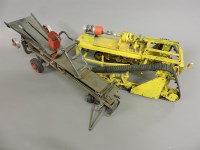 Lot 323 - Two mechanical models