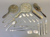 Lot 83 - Silver items