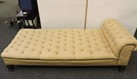 Lot 528 - A large button upholstered day bed