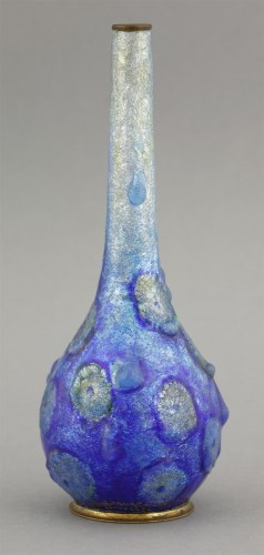 Lot 197 - An enamelled vase
