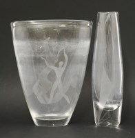 Lot 542 - A Kosta clear glass vase