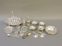 Lot 101 - Silver items