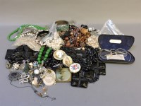 Lot 49 - A box of miscellaneous costume and collectable jewellery