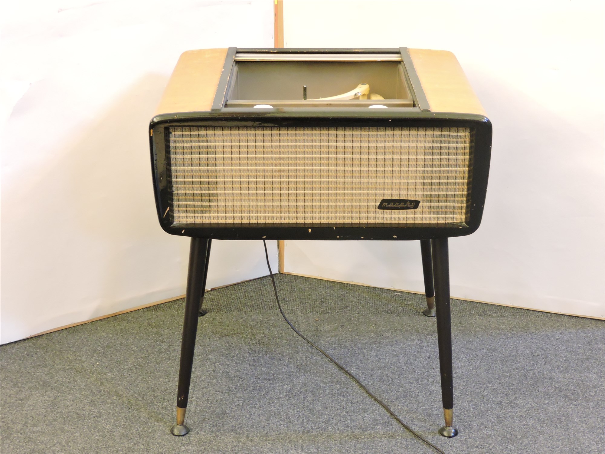 Lot 245 - A 1950s Murphy A492R radiogram