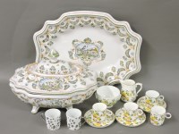 Lot 157 - A collection of ceramics