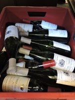 Lot 180 - Assorted bottles of wine