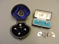 Lot 27 - A pair of sterling silver cufflinks