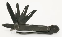 Lot 235 - A rare WWII SOE escape knife