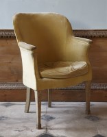 Lot 420 - An armchair