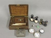 Lot 264 - A jewellery box