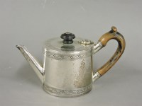 Lot 272 - A silver bachelor's teapot